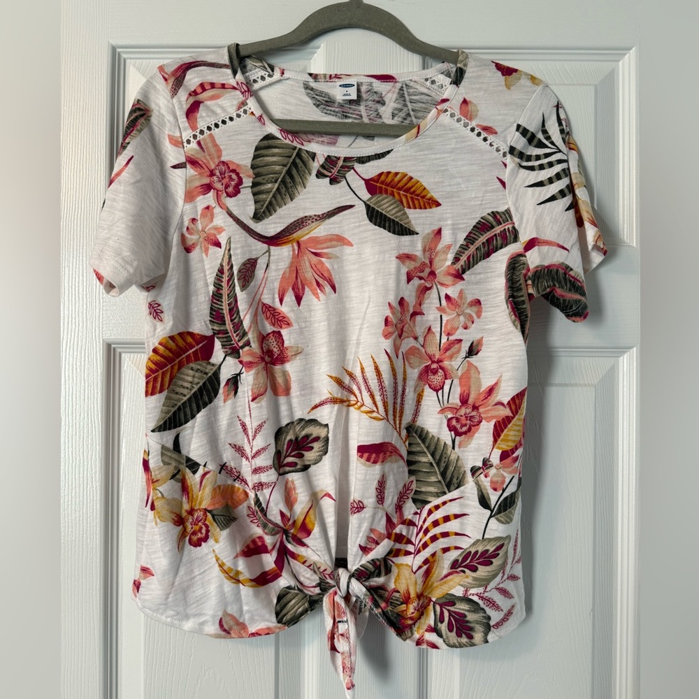 Old Navy White and Pink Floral Tie-Front Short Sleeve T-Shirt